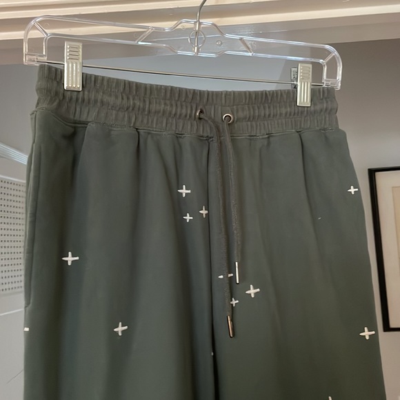 Hem & thread sweatsuit matching set - Picture 3 of 8